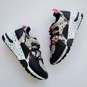 steve madden ladies sneakers